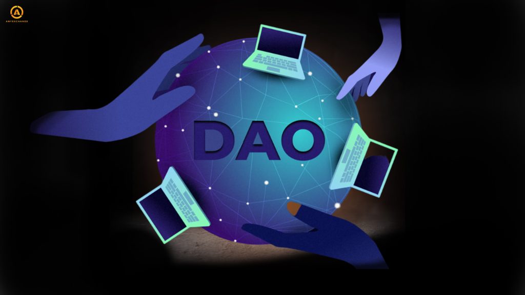 Popular uses of DAOs